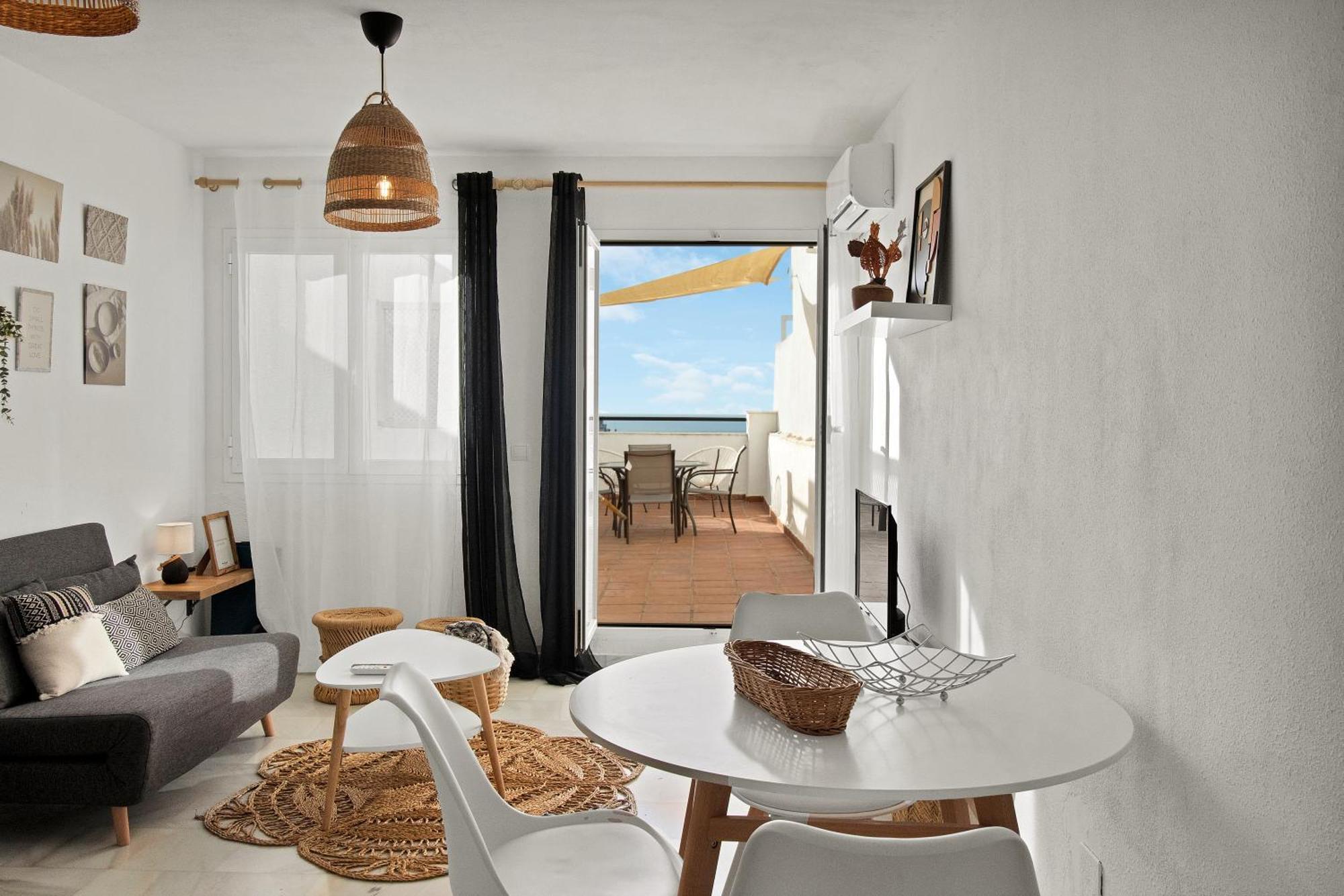 Duplex Estilo Boho Con Increible Terraza Y Vistas Al Mar En Estepona - Las Abejeras 609 Apartment Luaran gambar